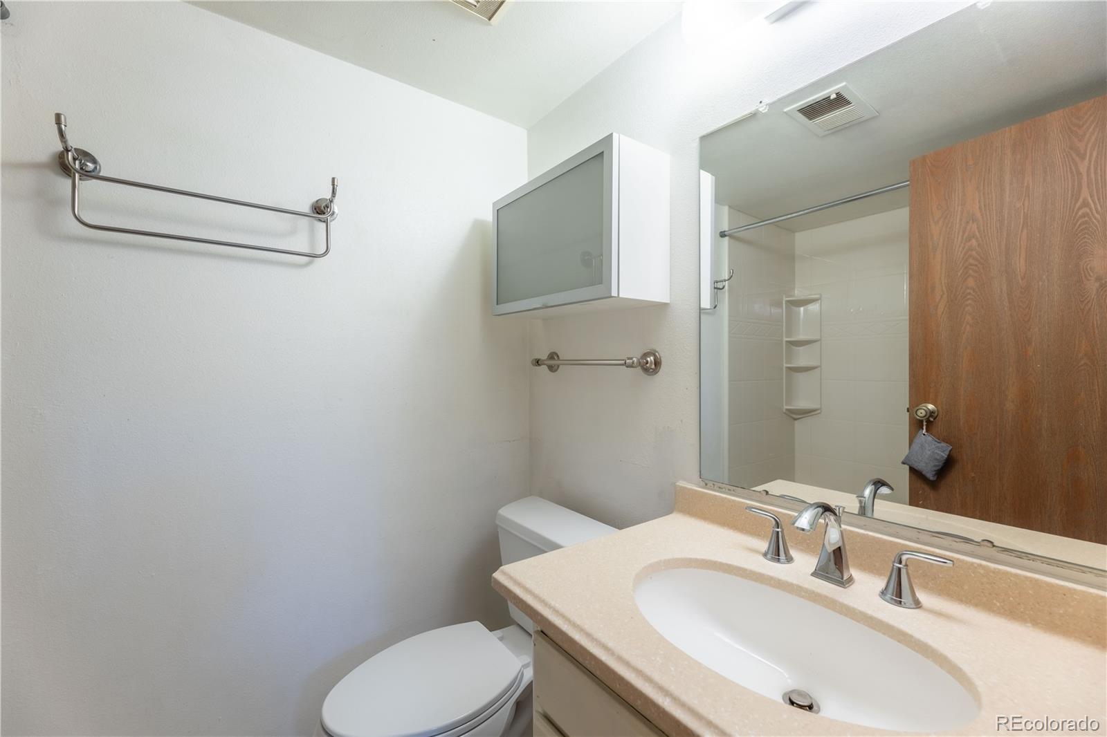 4138 South Rifle Way Aurora, CO 80013 - Photo 18 of 25