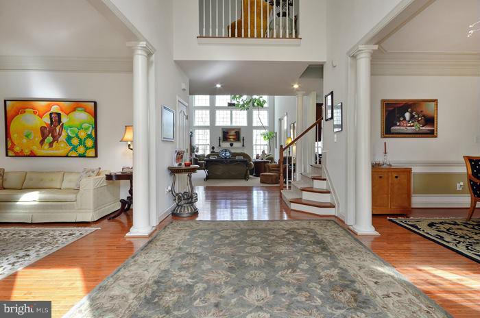 8304 Brink Road Laytonsville, MD 20882 - Photo 4 of 30 Interior (General)