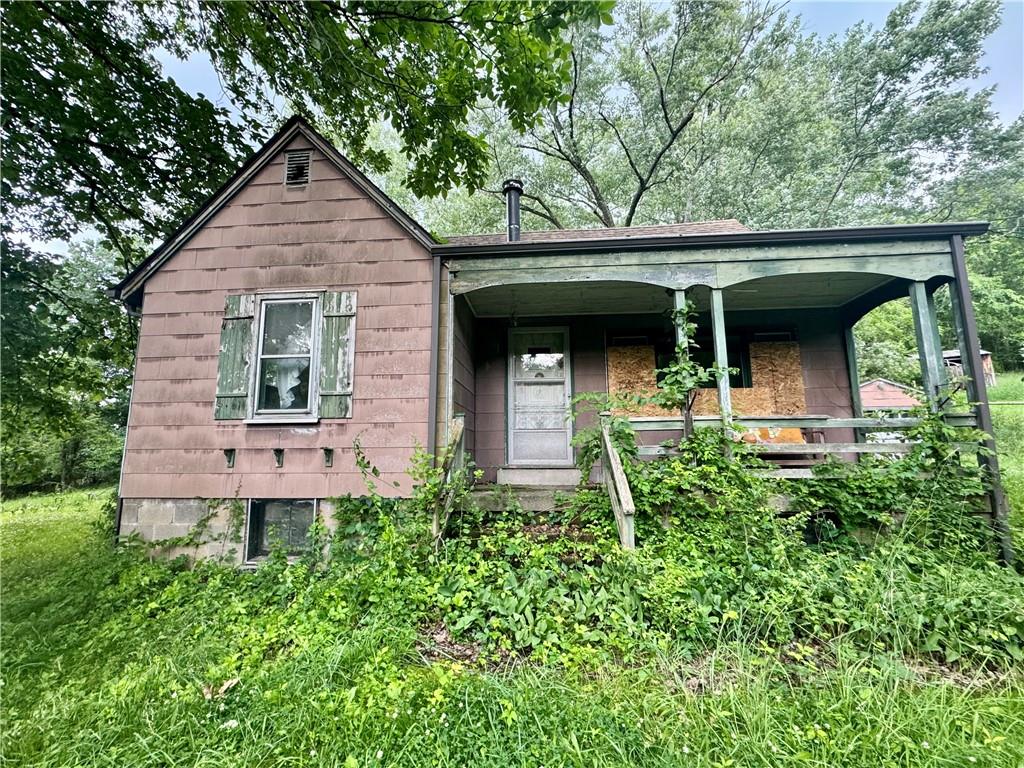 263 Elicker Road New Kensington, PA 15068 - Photo 1 of 19 Gallery Image 1
