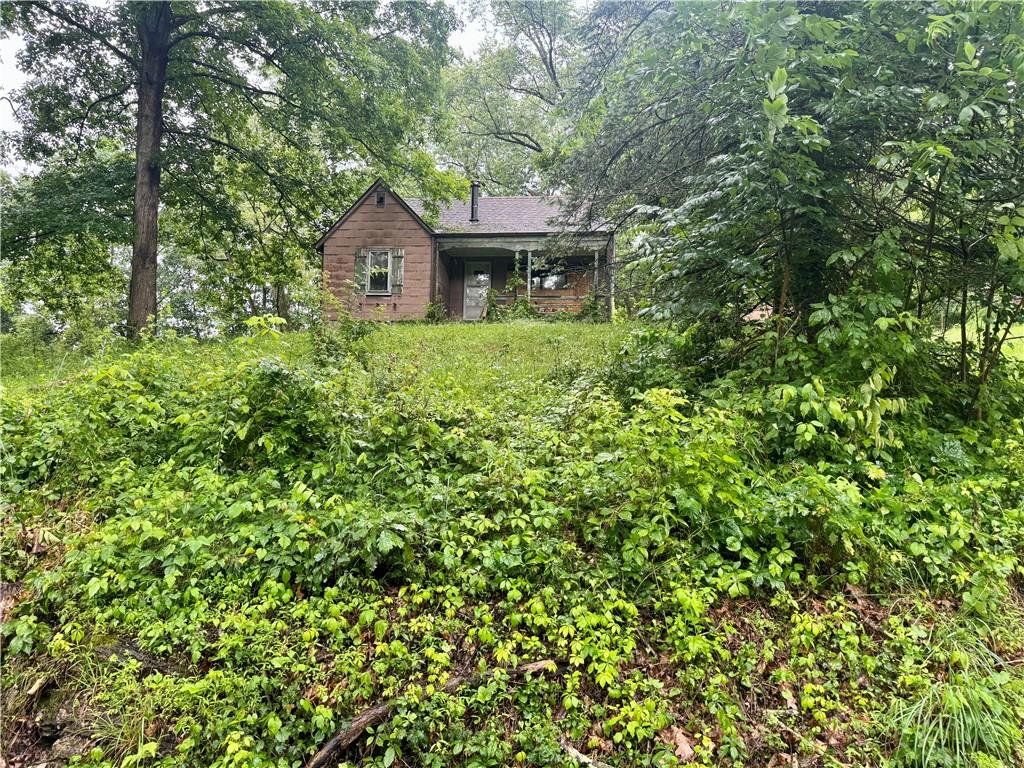 263 Elicker Road New Kensington, PA 15068 - Photo 9 of 19 Gallery Image 9