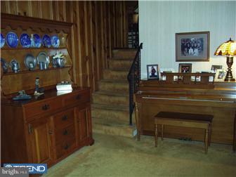 62 Schoolhouse Road Chalfont, PA 18914 - Photo 9 of 10 Gallery Image 9