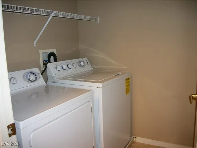 $1,475 | 7123 South Durango Drive, Unit 302, Las Vegas, NV 89113