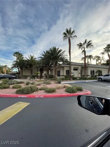 $1,475 | 7123 South Durango Drive, Unit 302, Las Vegas, NV 89113