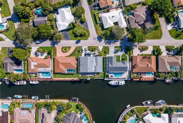 $1,699,995 | 4031 Northeast 27th Terrace, Lighthouse Point, FL 33064