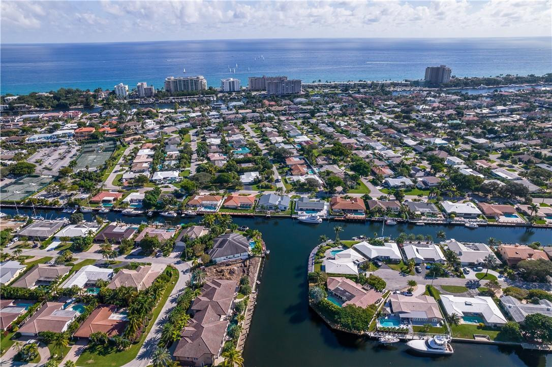 4031 Northeast 27th Terrace Lighthouse Point, FL 33064 - Photo 10 of 17 Photo 10