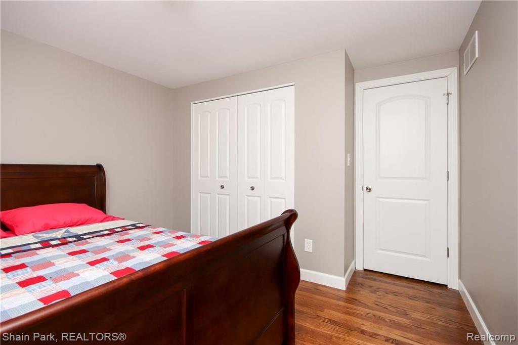 800 Willard Avenue Rochester Hills, MI 48307 - Photo 27 of 41
