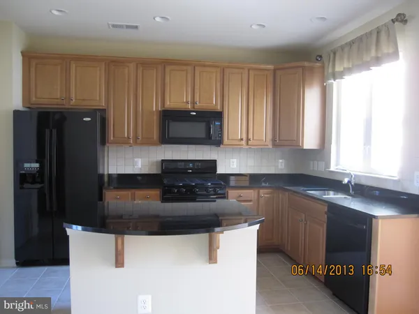 $2,950 | 42657 Redeemer Terrace, Brambleton, VA 20148