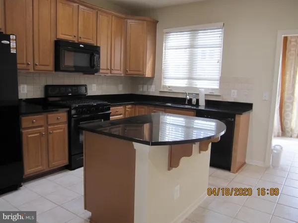 $2,950 | 42657 Redeemer Terrace, Brambleton, VA 20148