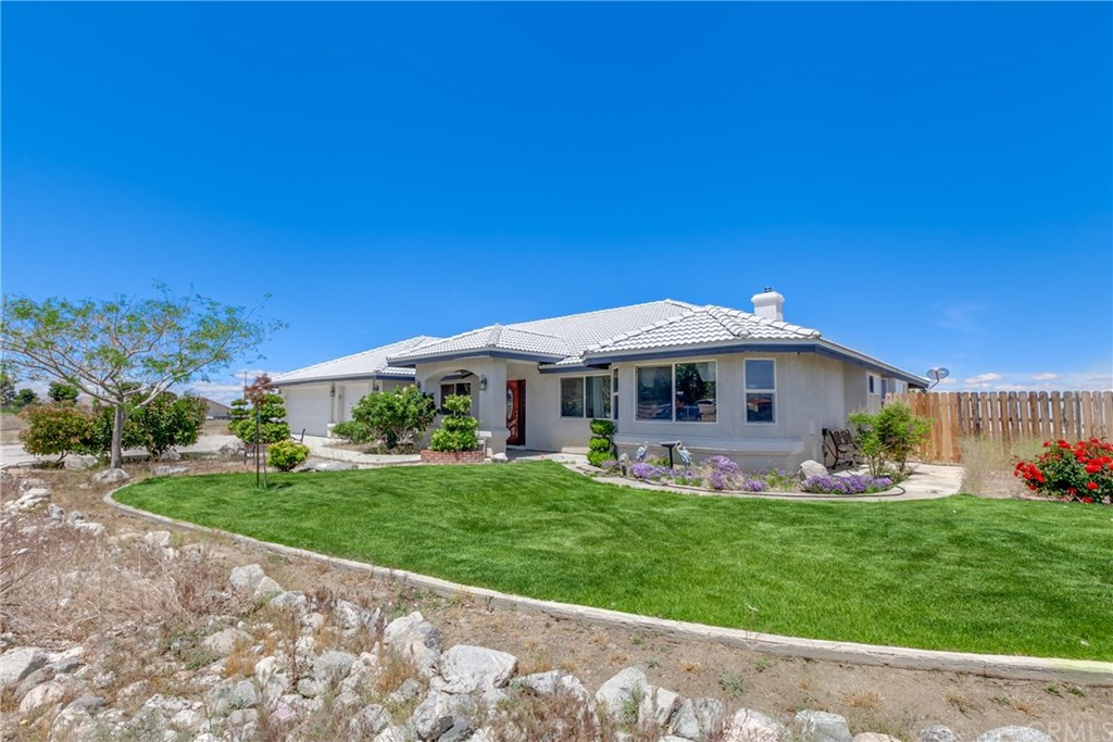 988 Del Rosa Road Pinon Hills, CA 92372 - Photo 1 of 1