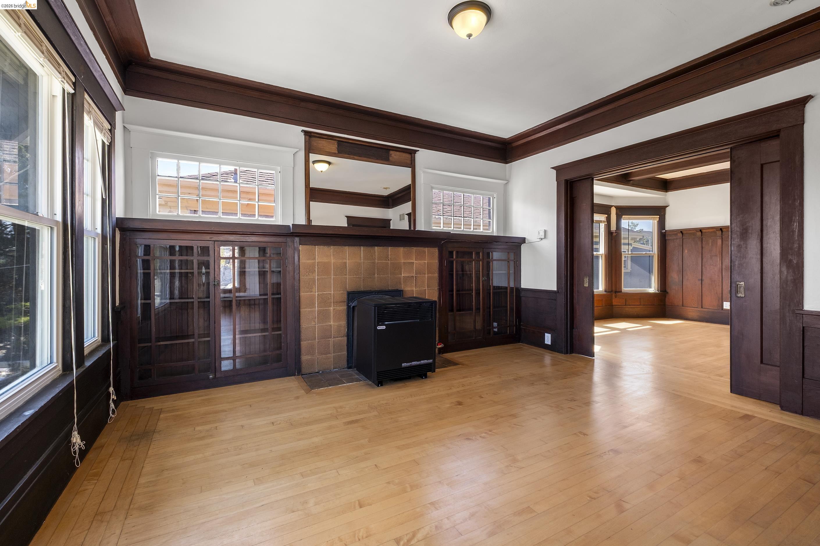 4283 Howe Street Oakland, CA 94611 - Photo 17 of 38