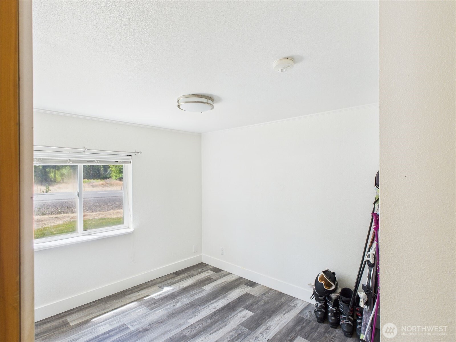 241 Wolf Fork Road Dayton, WA 99328 - Photo 26 of 40 a view of a room with a window