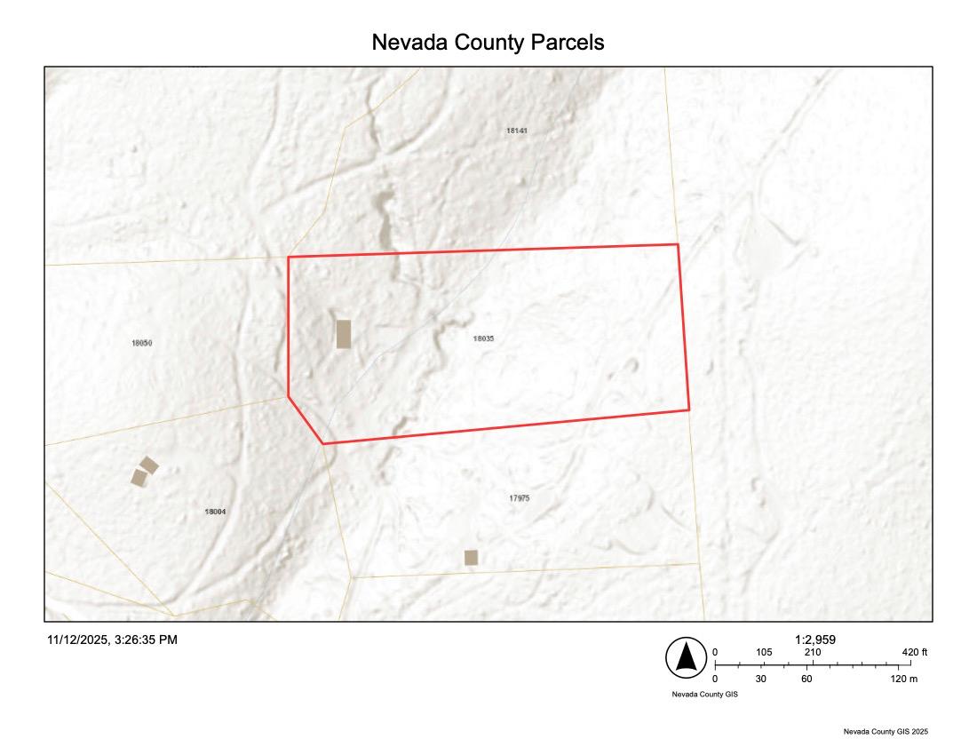 18035 Mobley Springs Road Nevada City, CA 95959 - Photo 29 of 29 a picture of a room with a bench