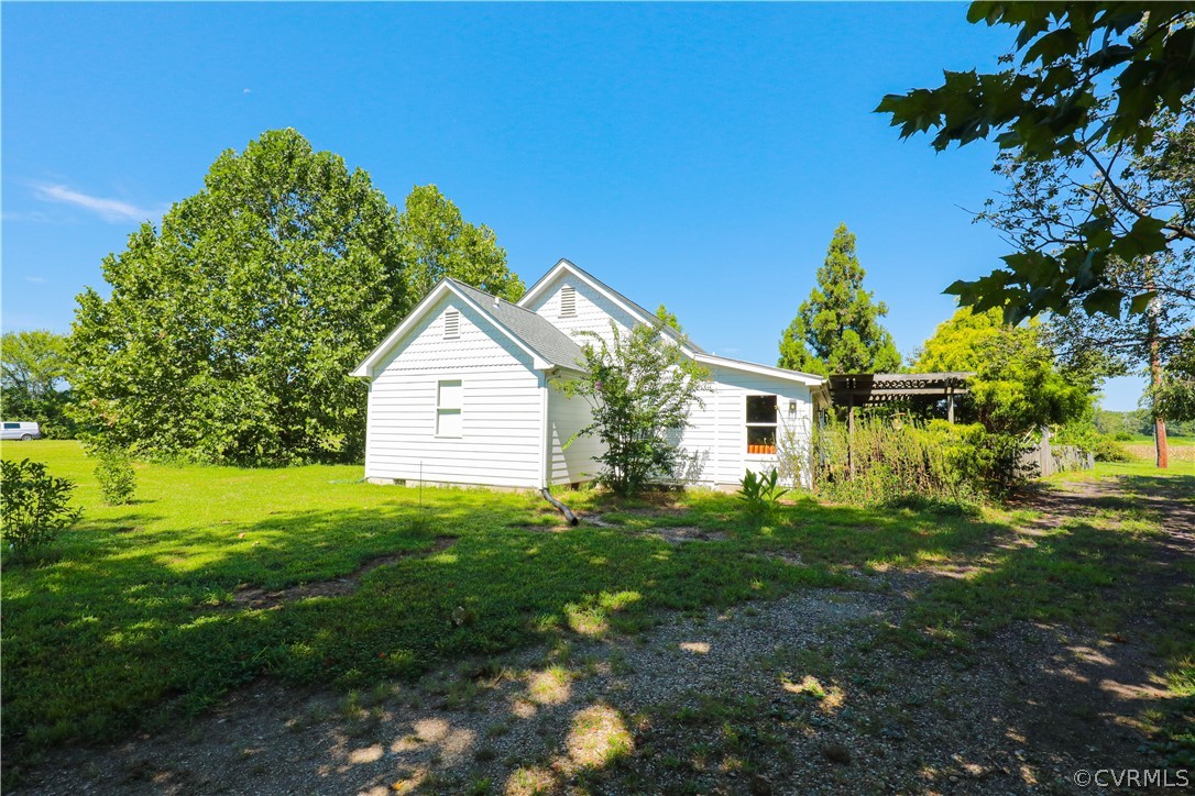 13671 Meadow Farm Road Doswell, VA 23047 - Photo 8 of 50 Gallery Image 8
