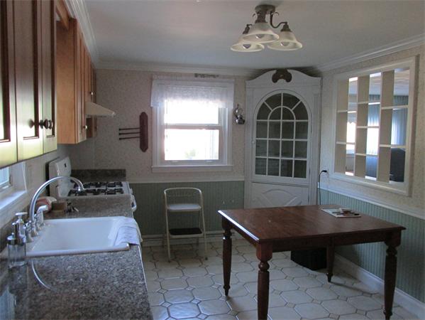 50 Pleasantdale Road Boston, MA 02132 - Photo 5 of 9 Gallery Image 5