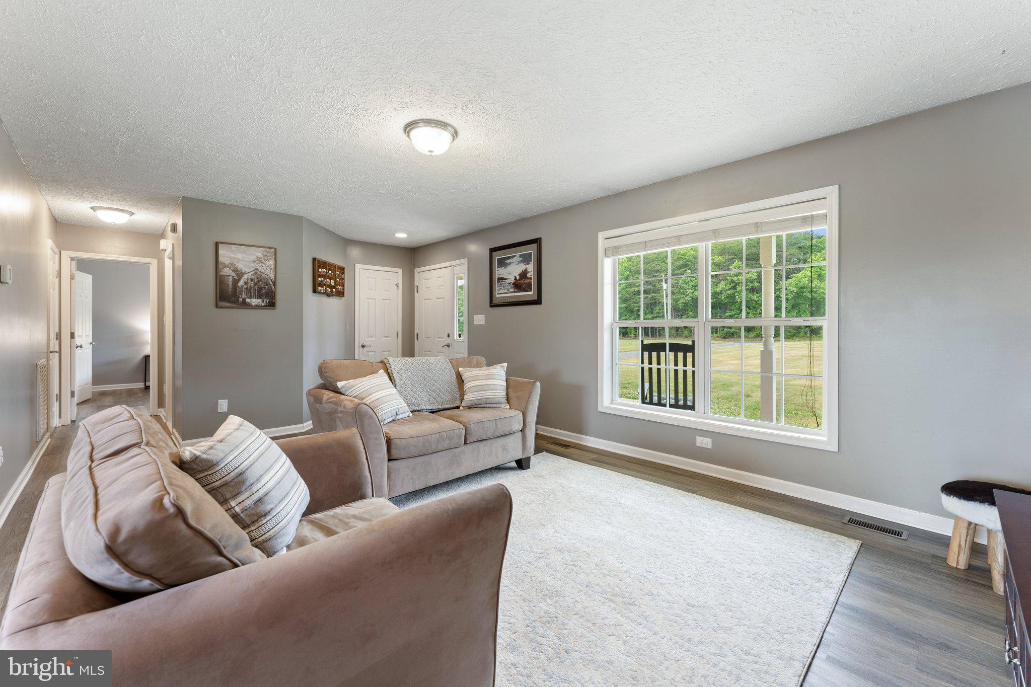 12881 Sillamon Road Goldvein, VA 22720 - Photo 3 of 92 Gallery Image 3