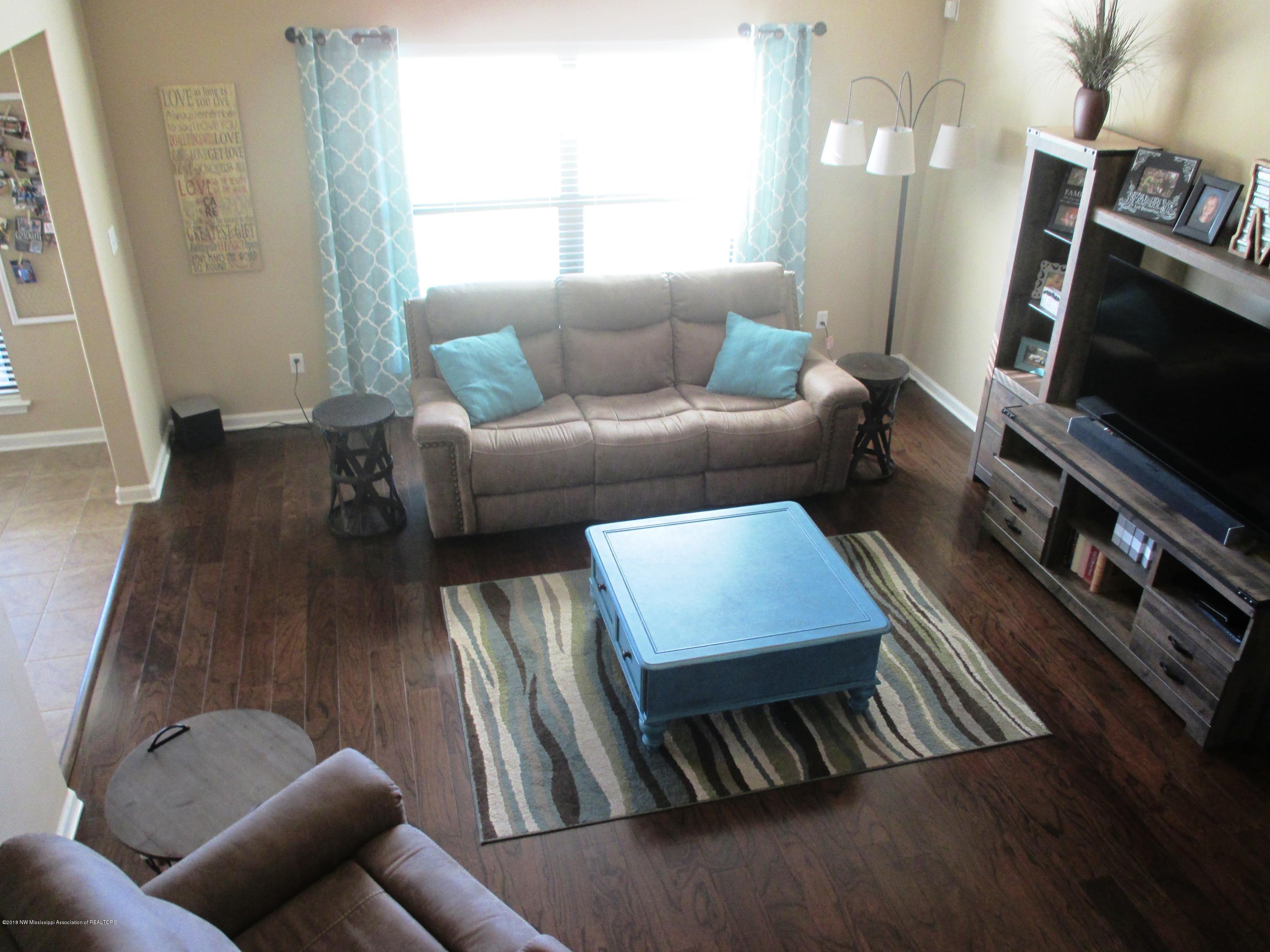 9239 Mitchell's Corner Road East Olive Branch, MS 38654 - Photo 7 of 31 Great Room