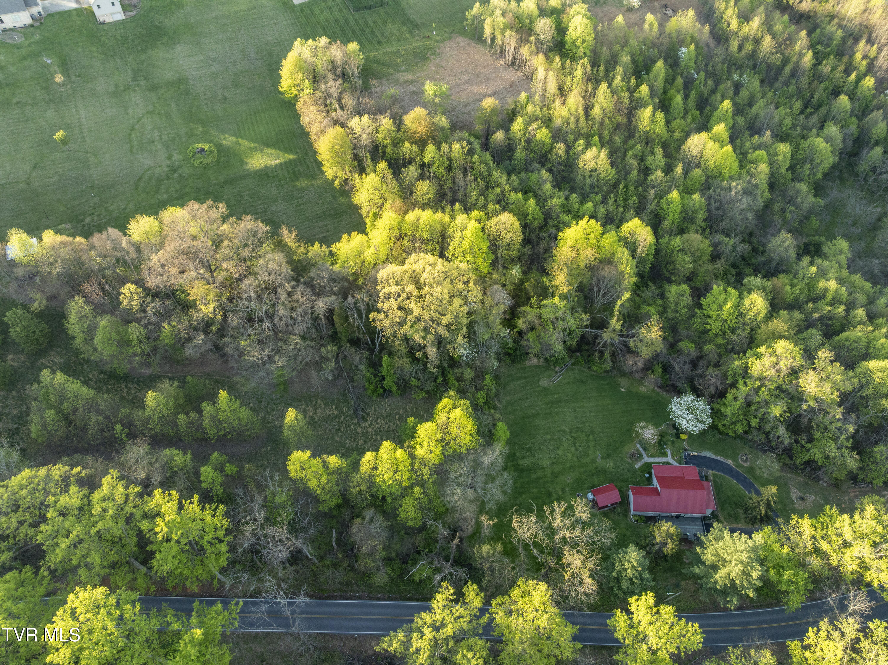 6240 Chestnut Ridge Road, Unit 14 Kingsport, TN 37664 - Photo 4 of 9 ChestnutRidge-EatonStationRd-Aerial--16