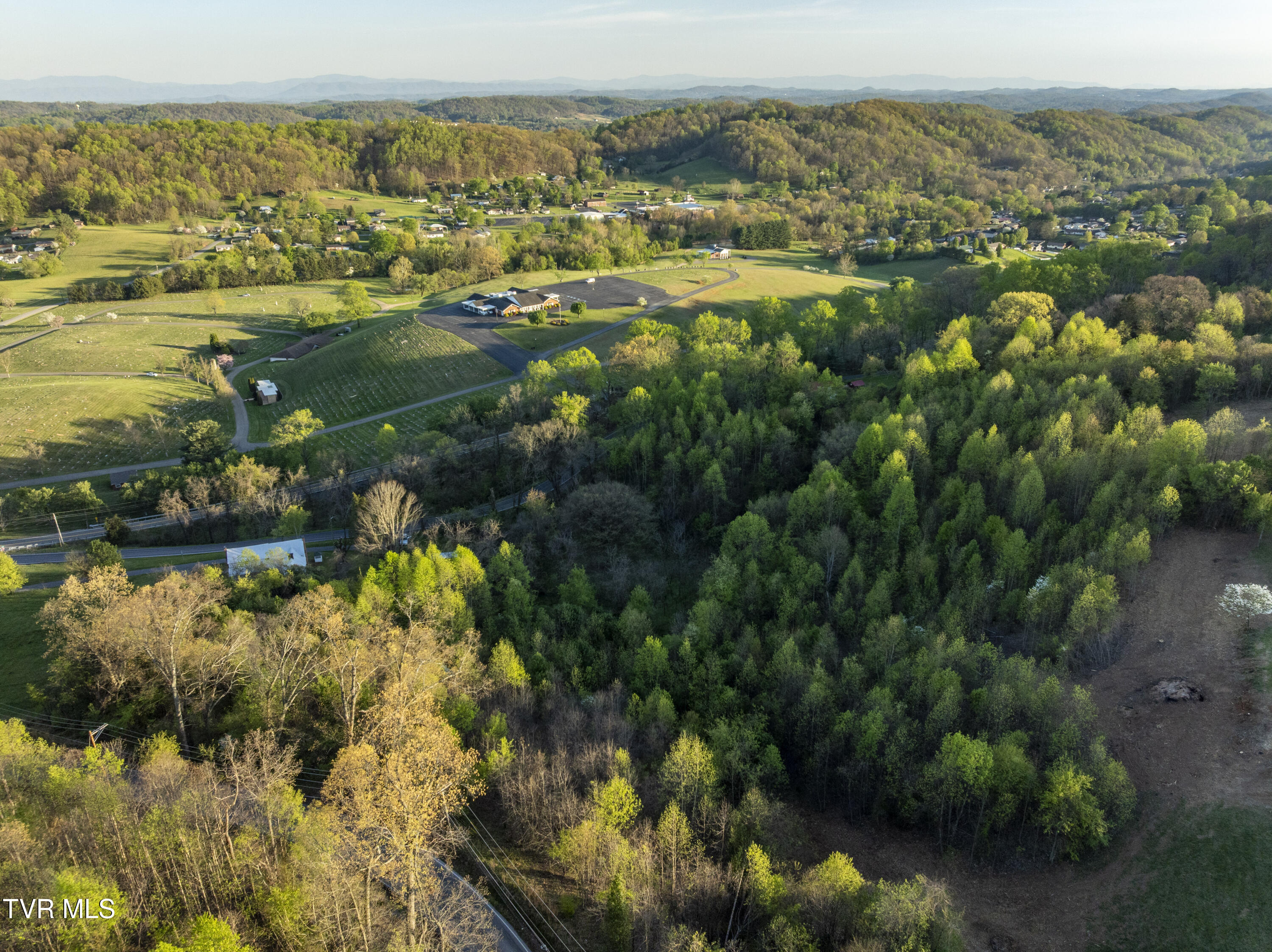 6240 Chestnut Ridge Road, Unit 14 Kingsport, TN 37664 - Photo 9 of 9 ChestnutRidge-EatonStationRd-Aerial--24