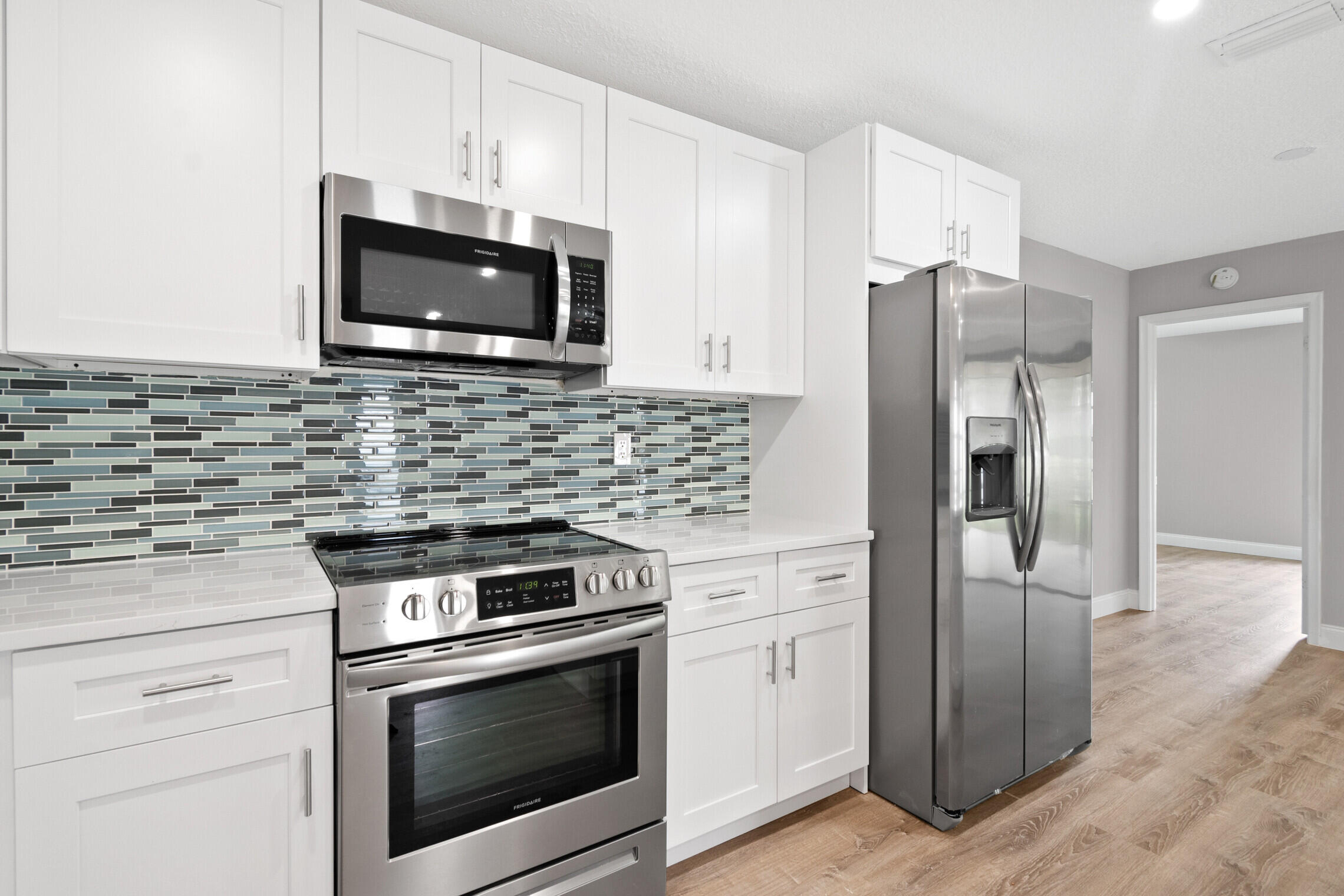 1407 Summit Run Circle West Palm Beach, FL 33415 - Photo 6 of 18 Kitchen