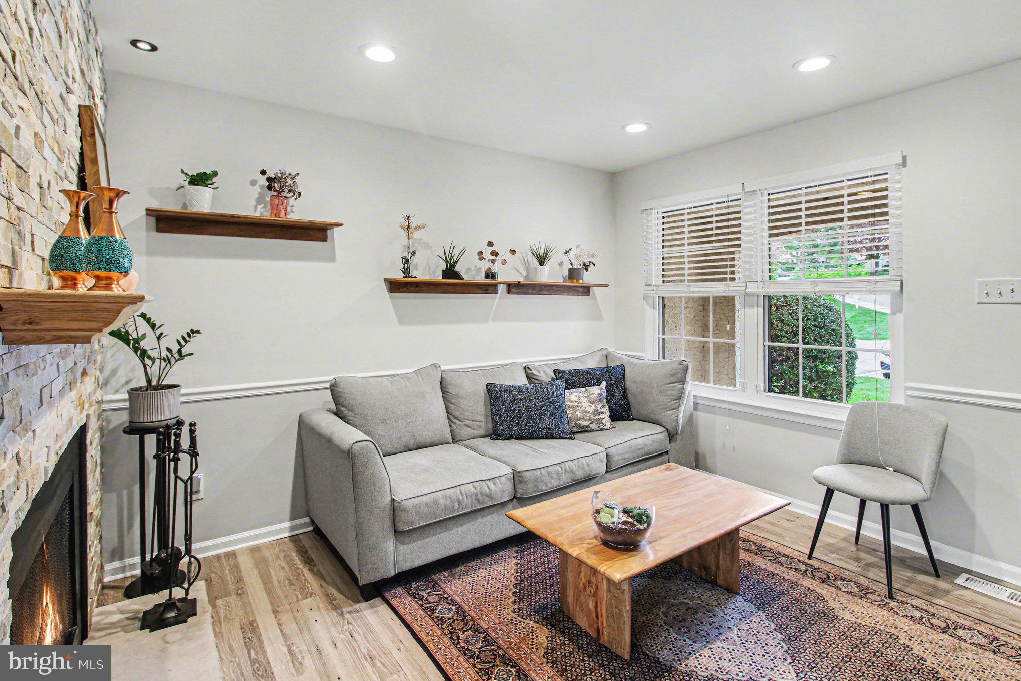 3402 Keswick Way Newtown Square, PA 19073 - Photo 4 of 29 Cozy living space with natural light.