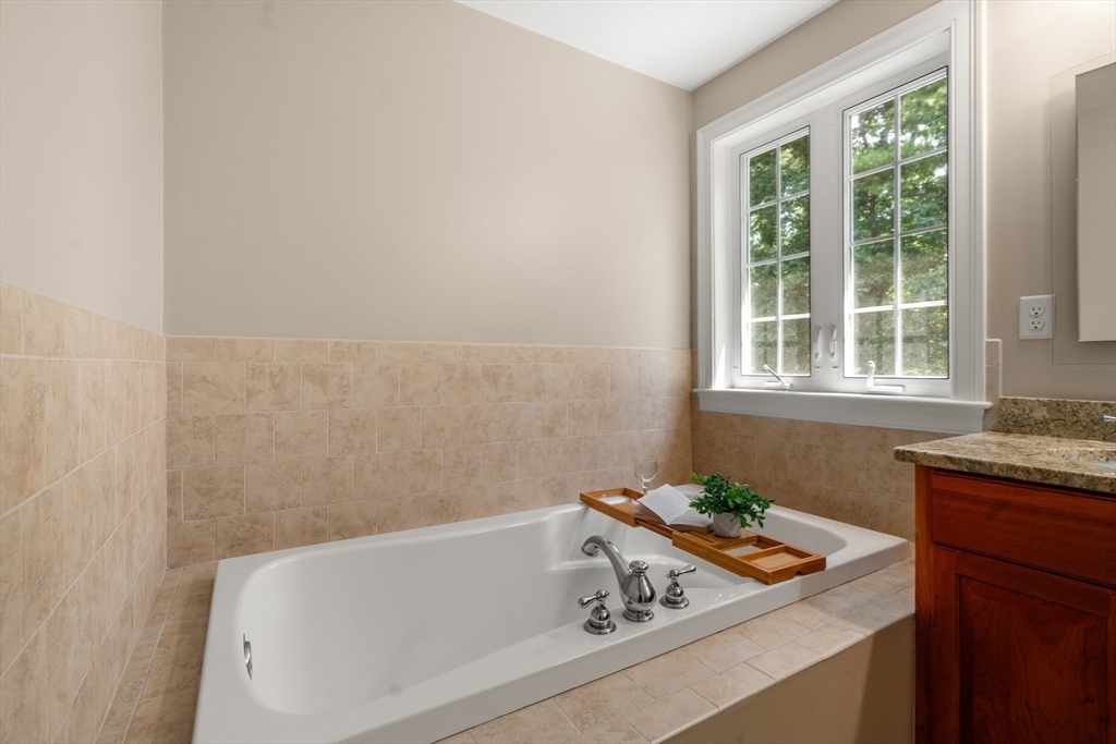 10 July Road Sudbury, MA 01776 - Photo 24 of 42