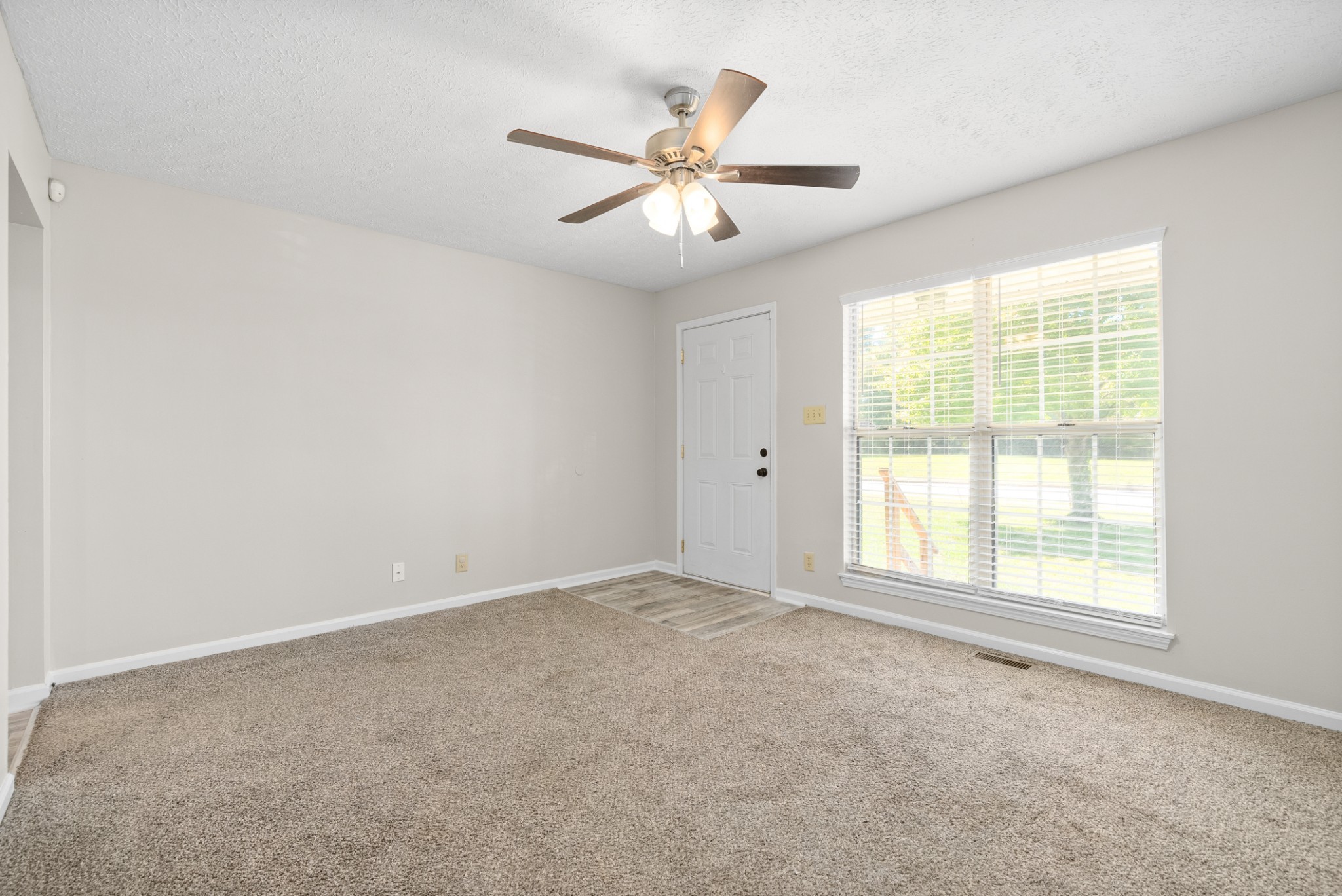 180 Hugh Hunter Road Oak Grove, KY 42262 - Photo 22 of 30 Gallery Image 22