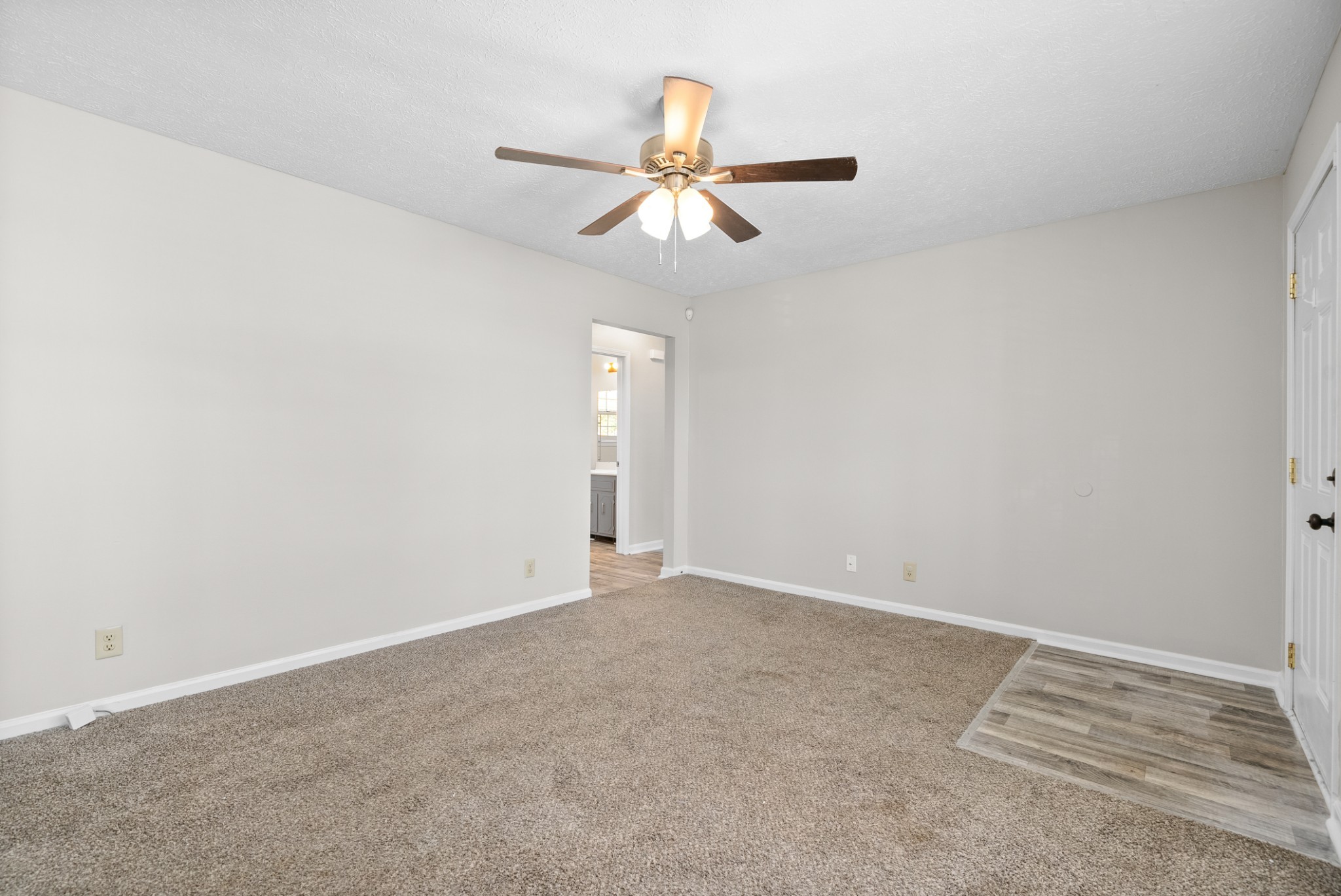 180 Hugh Hunter Road Oak Grove, KY 42262 - Photo 23 of 30 Gallery Image 23