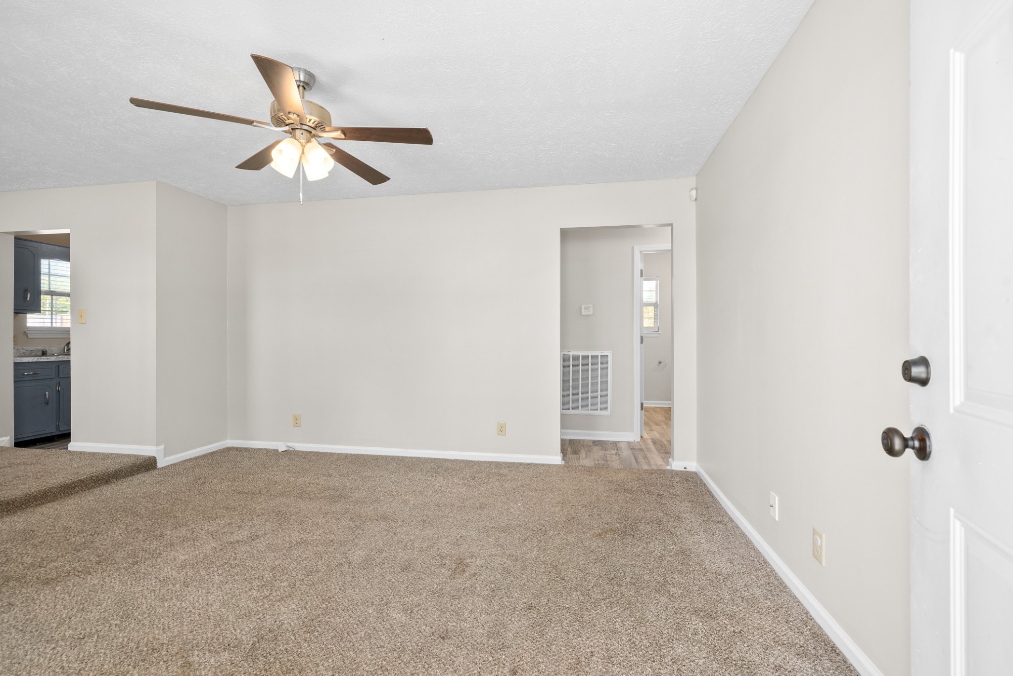180 Hugh Hunter Road Oak Grove, KY 42262 - Photo 27 of 30 Gallery Image 27