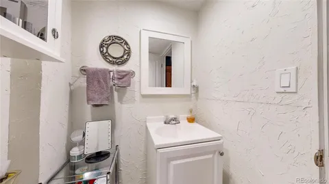 $425,000 | 14500 East Florida Avenue, Aurora, CO 80012