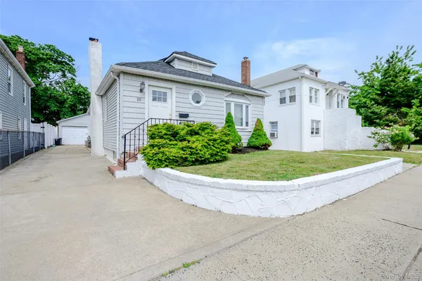 $599,000 | 20 Marina Road, Island Park, NY 11558