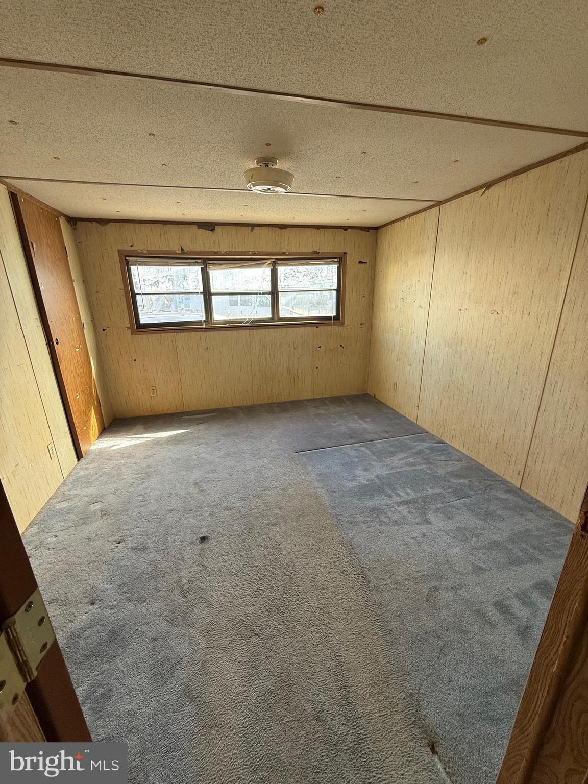 519 Canter Road, Unit 133 Wilmington, DE 19810 - Photo 8 of 14 Front Bedroom