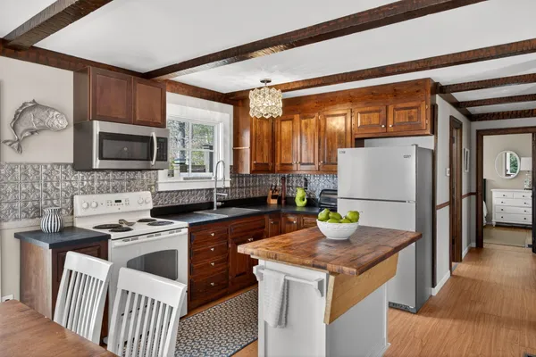 $1,270,000 | 47 Flying Dragon Road, Brewster, MA 02631