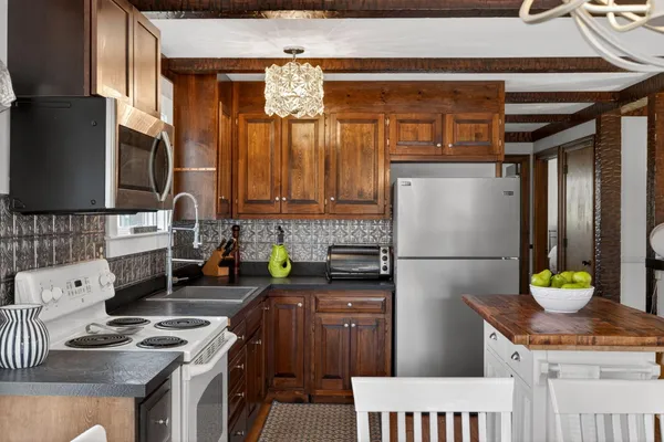 $1,270,000 | 47 Flying Dragon Road, Brewster, MA 02631