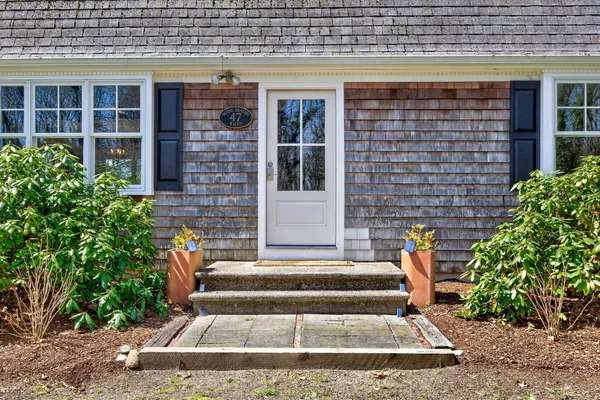 $1,270,000 | 47 Flying Dragon Road, Brewster, MA 02631