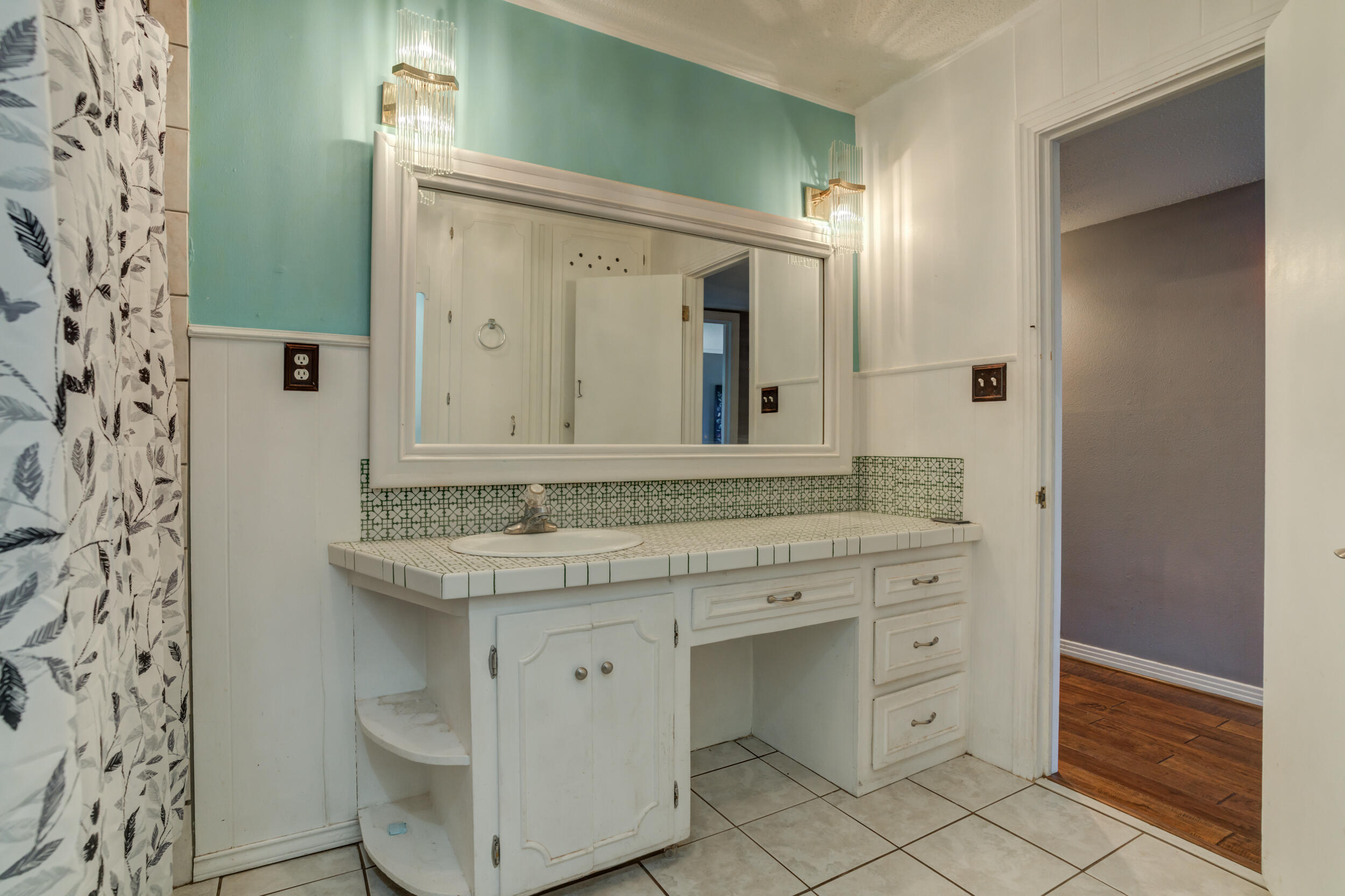 3605 41st Street Lubbock, TX 79413 - Photo 34 of 46 DSC05434_5_6_7_8