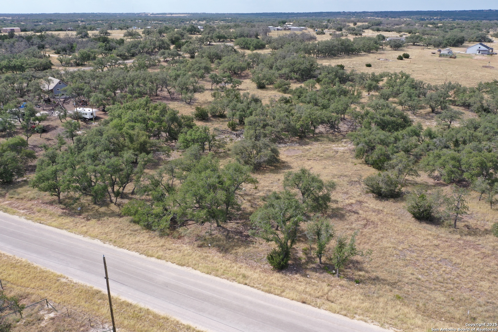 97 Nott Branch Road Harper, TX 78631 - Photo 5 of 7