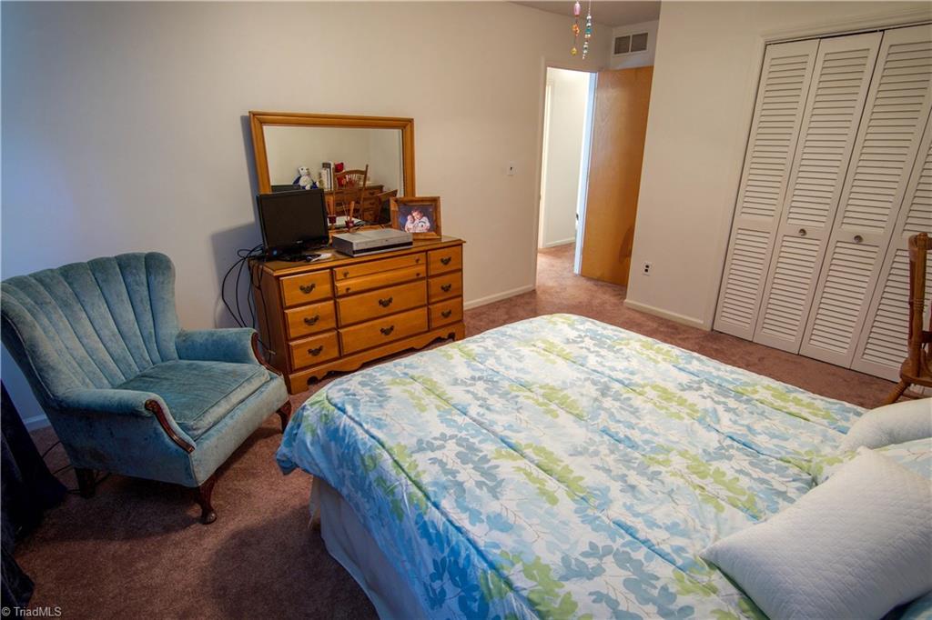 104 Hamilton Road Lexington, NC 27295 - Photo 15 of 29 Bedroom