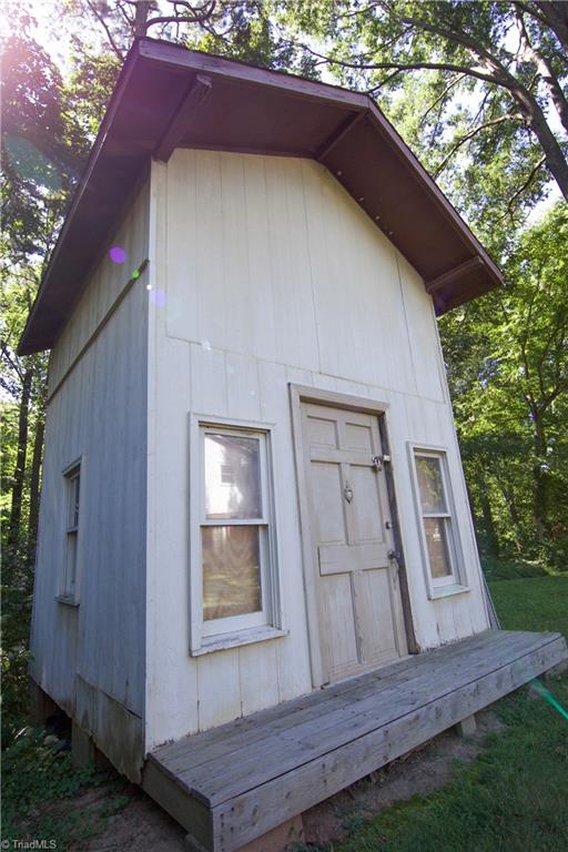104 Hamilton Road Lexington, NC 27295 - Photo 26 of 29 Shed