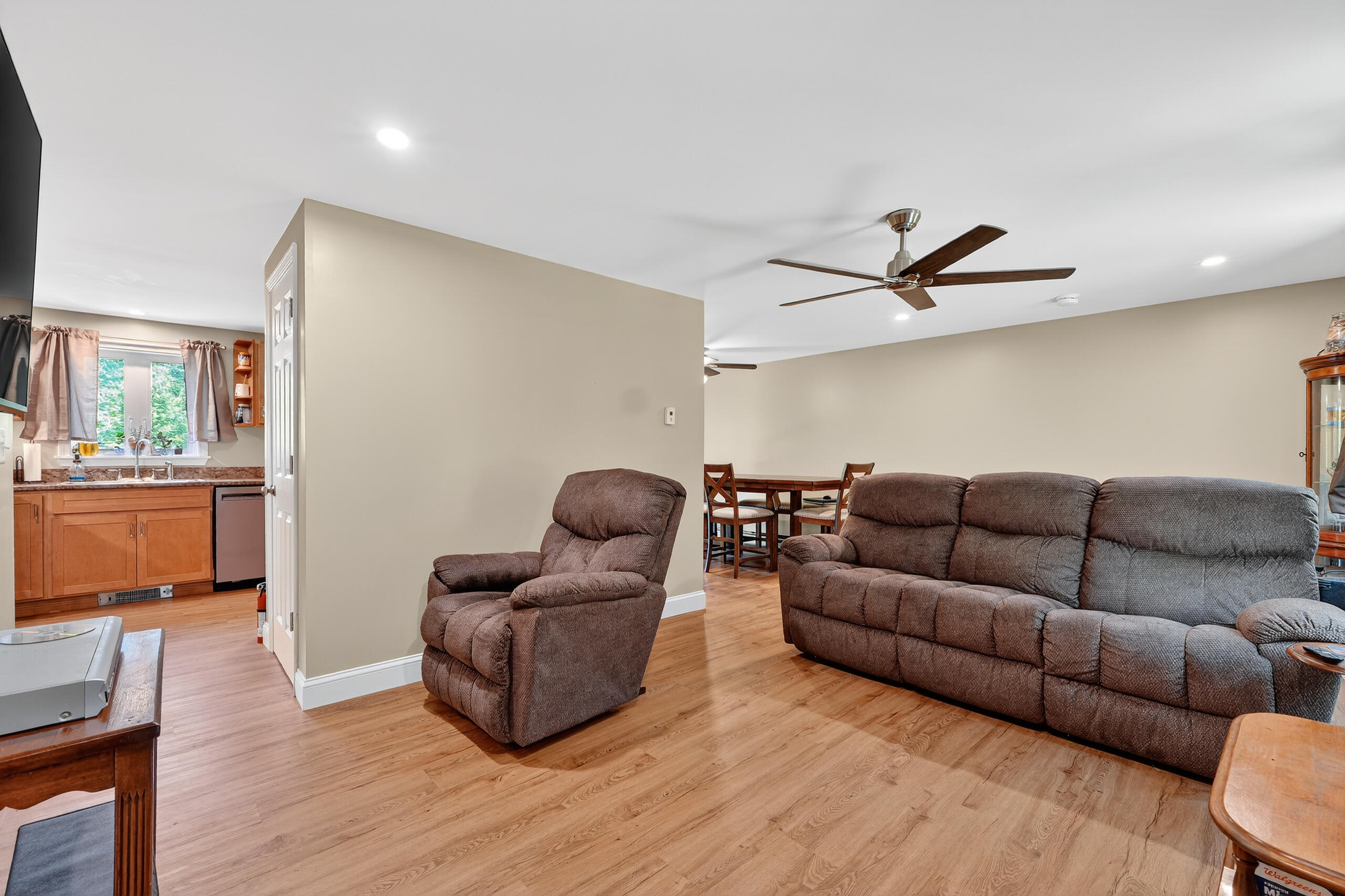 687 Back Road Shapleigh, ME 04076 - Photo 4 of 32 Living Room