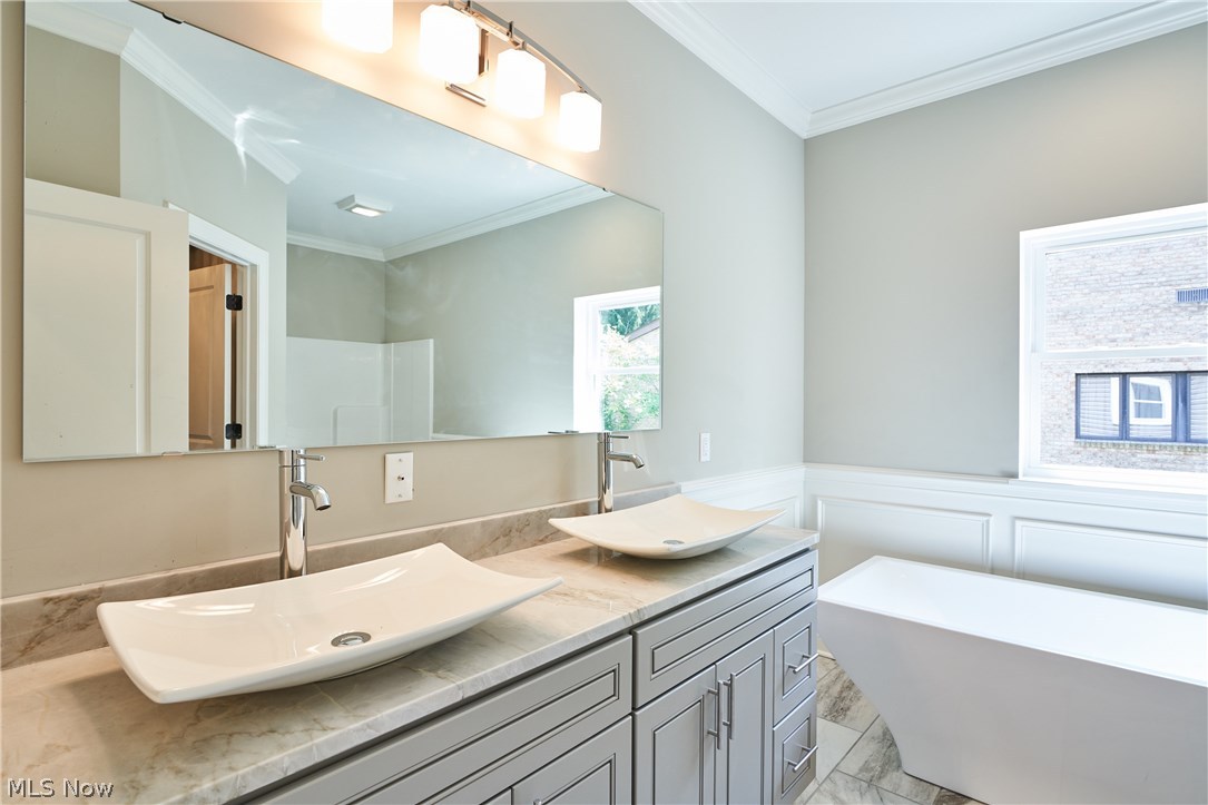 2965 Rockefeller Road Wickliffe, OH 44092 - Photo 5 of 29 Gallery Image 5