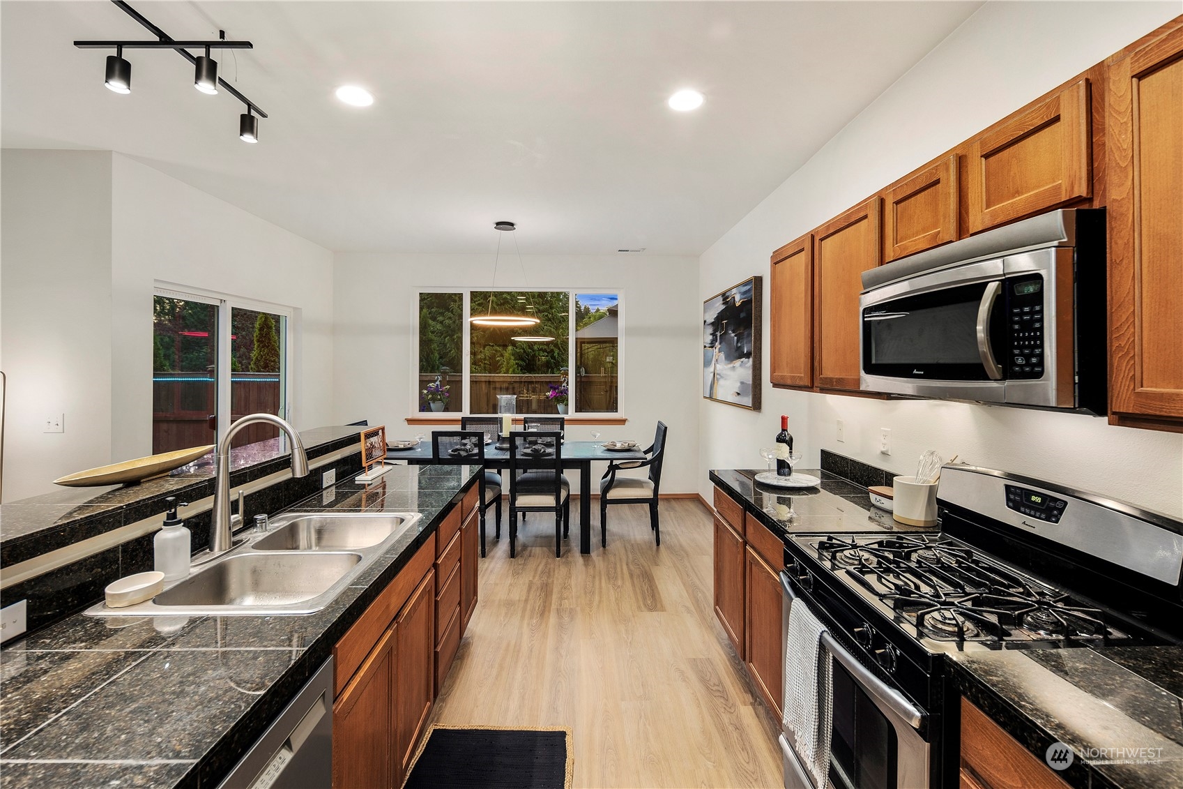 1309 173 Place Southeast Bothell, WA 98012 - Photo 8 of 40 Gallery Image 8