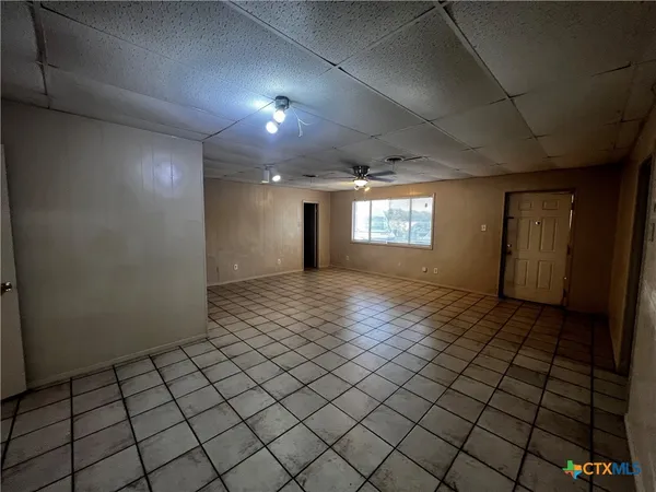 $950 | 1410 Marlton Street, Unit 7, San Marcos, TX 78666