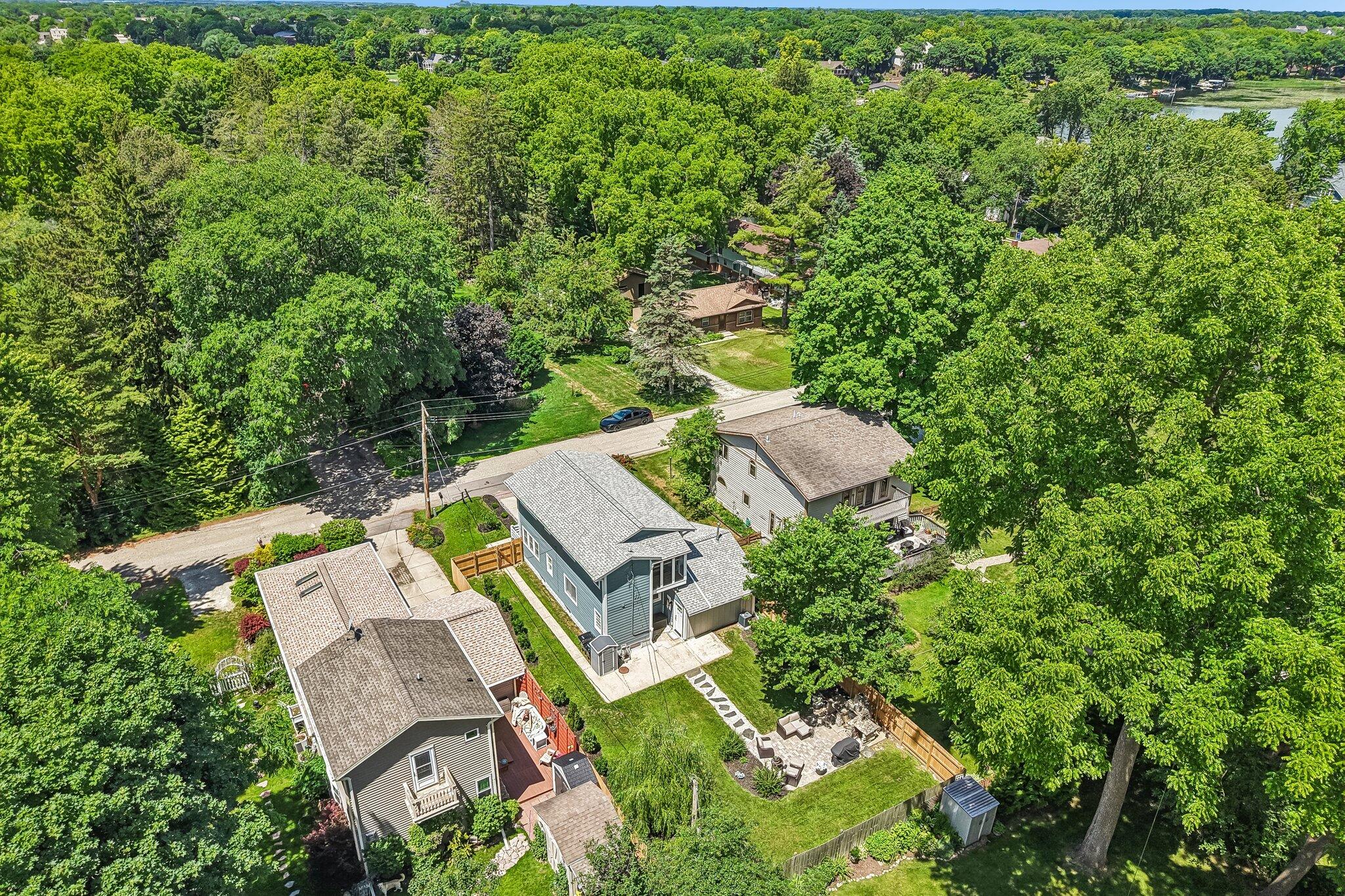 924 Nagawicka Street Delafield, WI 53018 - Photo 58 of 69 58-web-or-mls-Nagawicka St-S1606-058