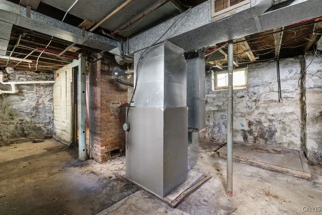 $95,000 | 12 Orchard Avenue, Auburn, NY 13021