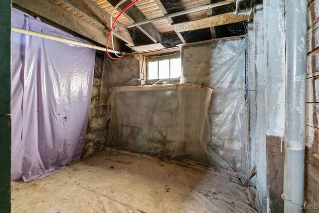 $95,000 | 12 Orchard Avenue, Auburn, NY 13021