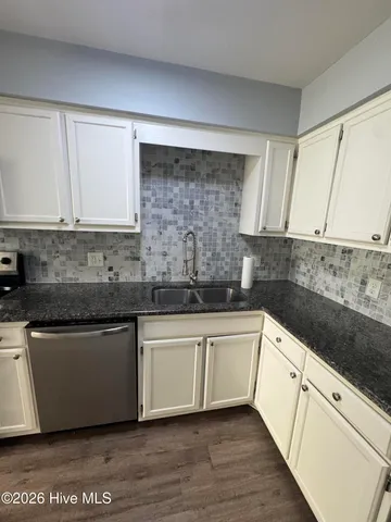 $180,000 | 1864 Quail Ridge Road, Unit O, Greenville, NC 27858