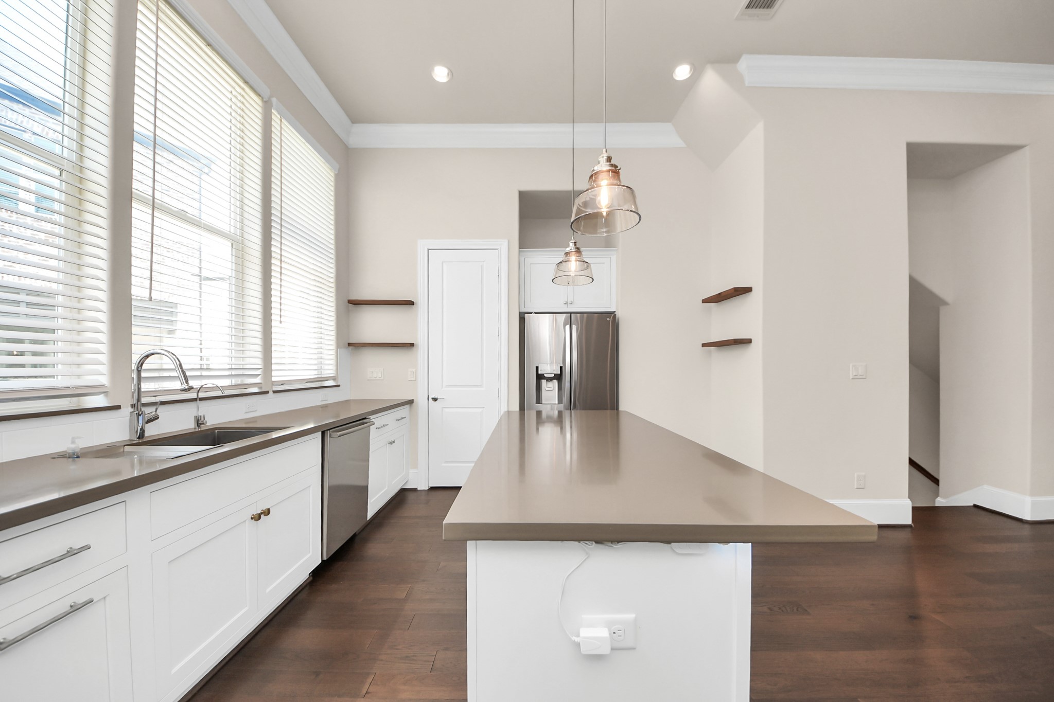 6072 Kansas Street Houston, TX 77007 - Photo 30 of 47