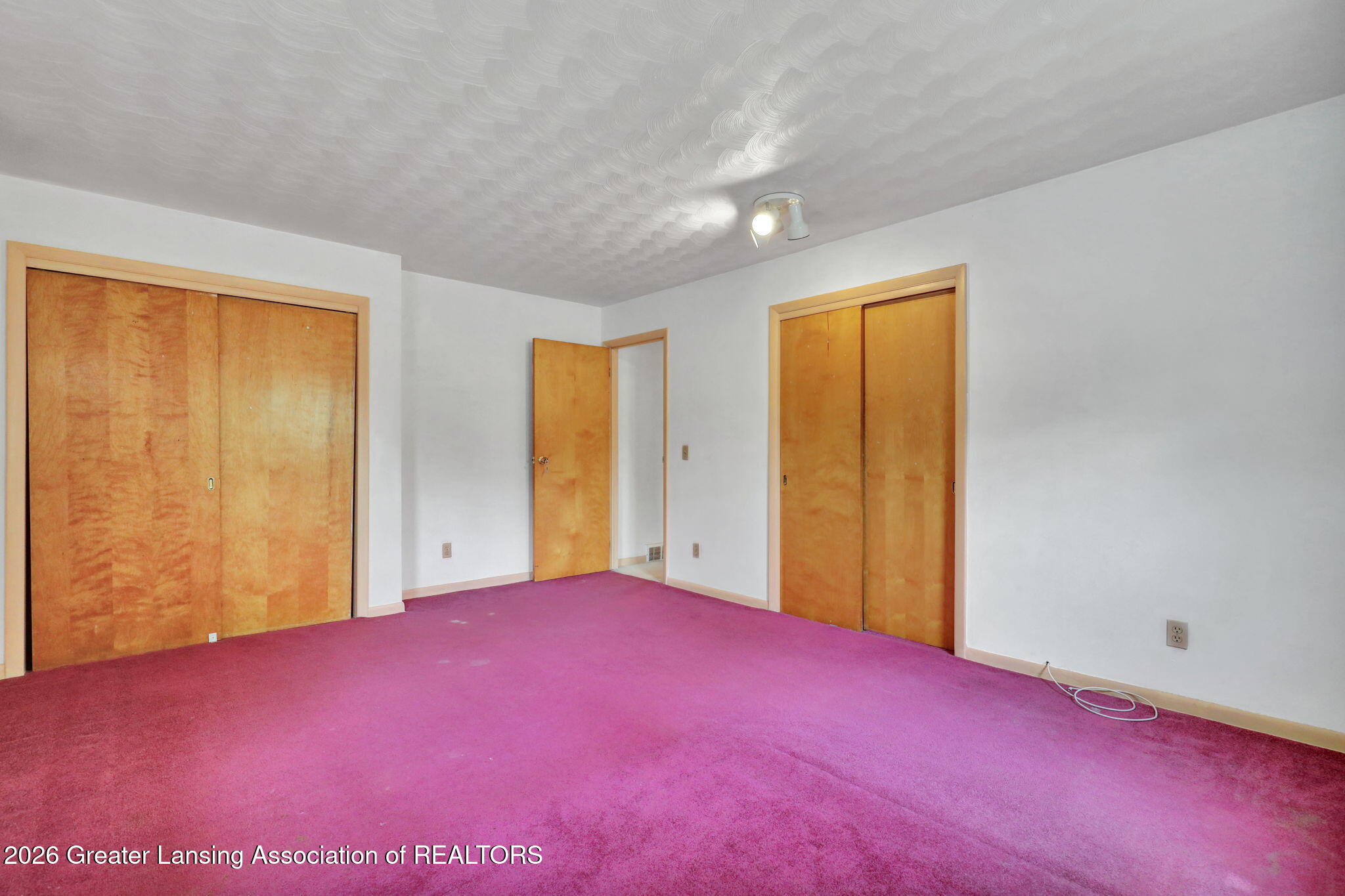 2525 Bedford Road Lansing, MI 48911 - Photo 19 of 31