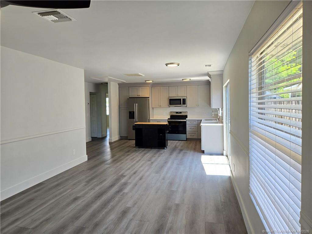 4508 Southeast Salvatori Road Stuart, FL 34997 - Photo 12 of 28