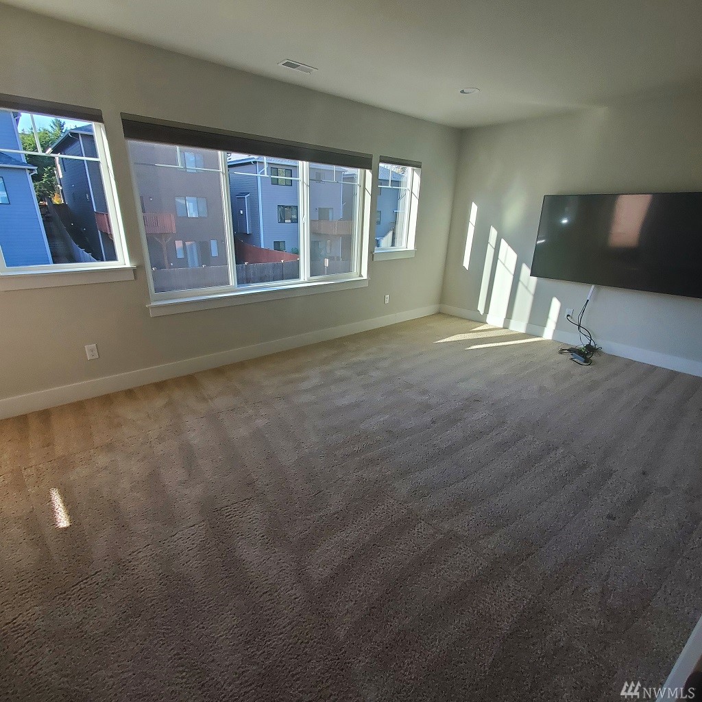20529 3rd Avenue Southeast Bothell, WA 98012 - Photo 24 of 40